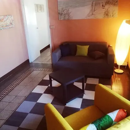 לינה וארוחת בוקר Devoto ראפאלו